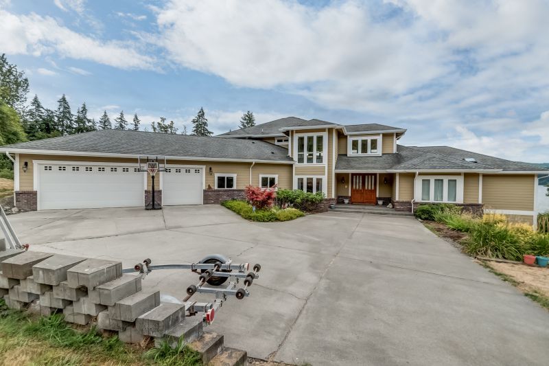 Landscape and Hardscape Professionals